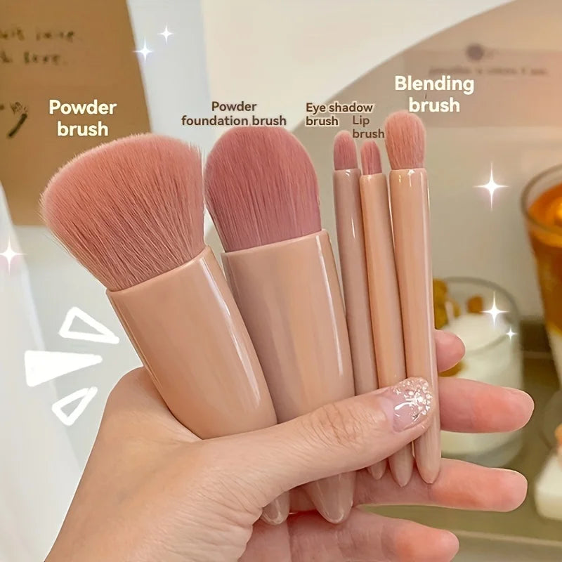 💄 Product Title:
Portable Travel Makeup Brush Set with Mirror