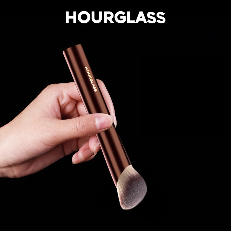 💄 Product Title:
Premium No.21 Foundation Makeup Brush